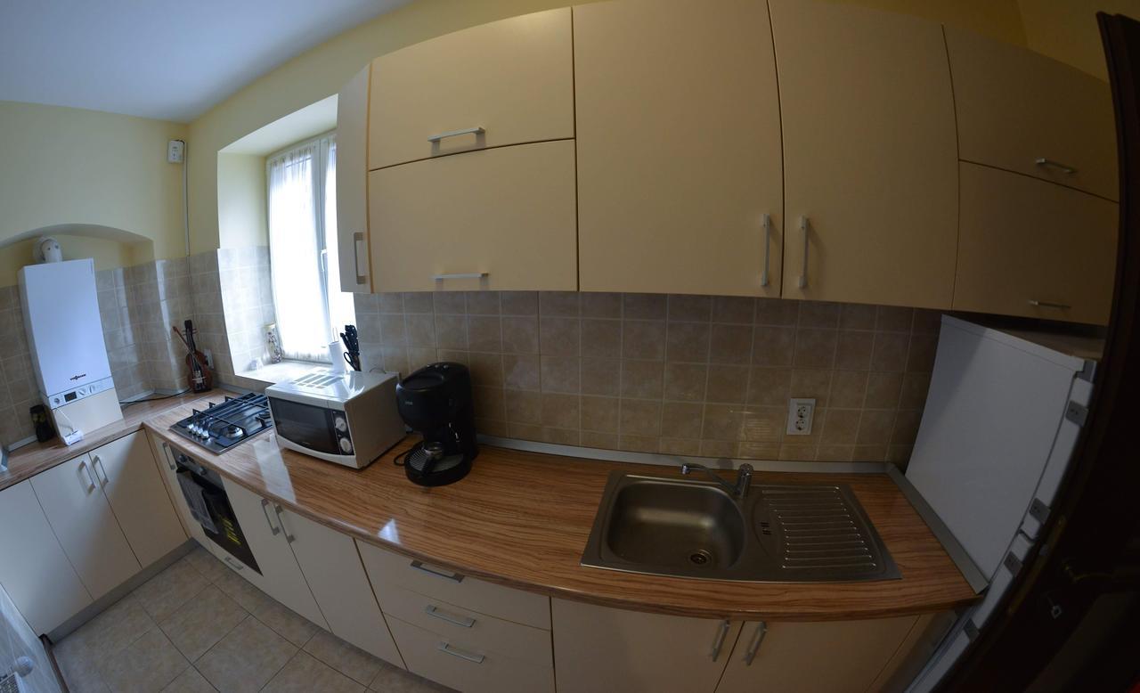Luca Poarta Schei Apartment Brasov