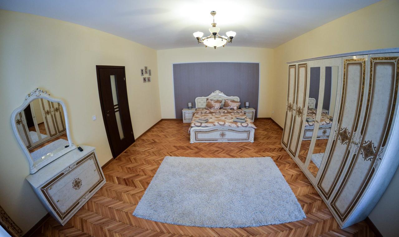 Apartment Luca Poarta Schei *